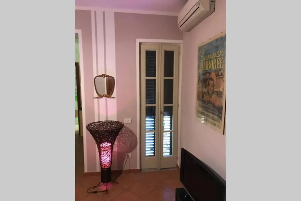 Apartmán Aperitivo In Terrazza Vicinissimo Al Centro. Parma
